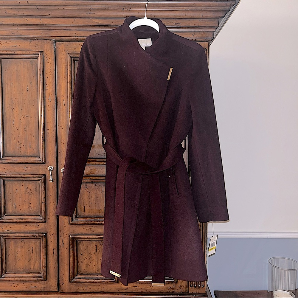 NWT Michael Kors Women’s Burgundy Size PM Wool Coat with Belt Tie